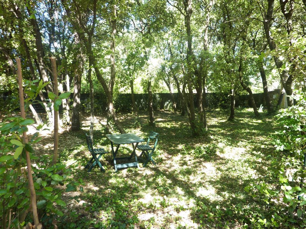Gite De Saint Cassien Сен-Бонне-де-Монтору Екстер'єр фото